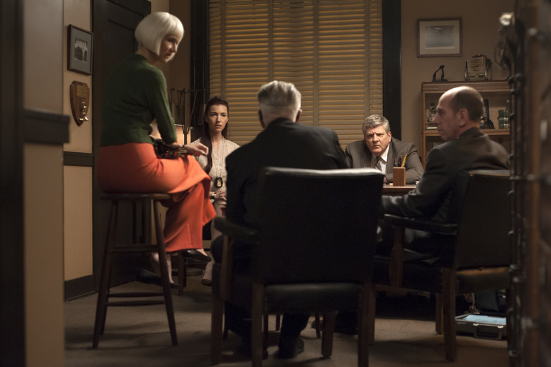 (Laura Dern, Chrysta Bell, David Lynch, Brent Briscoe, Miguel Ferrer) (Photo: Suzanne Tenner/SHOWTIME)